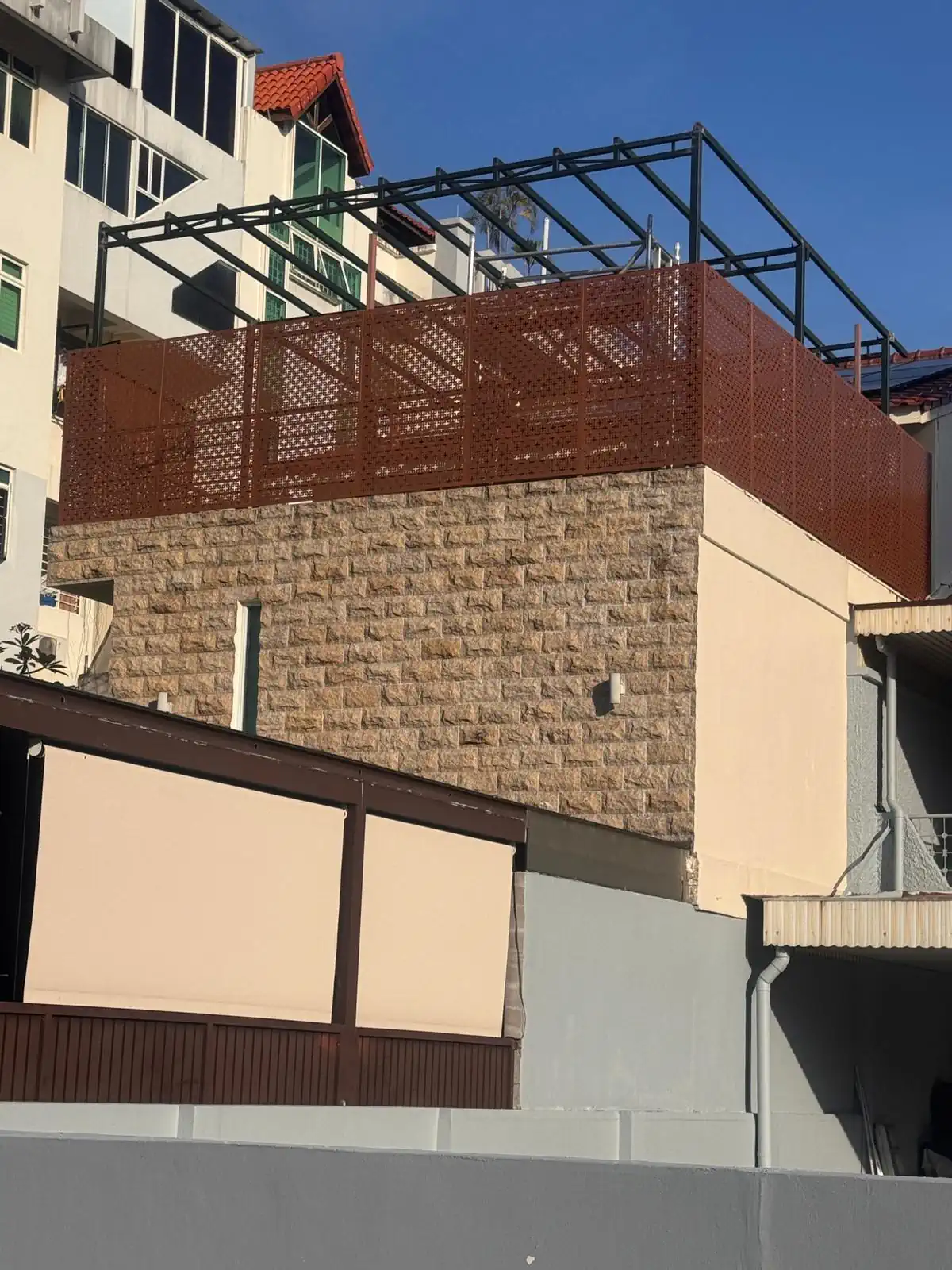 Roof Repairing Contractor Singapore